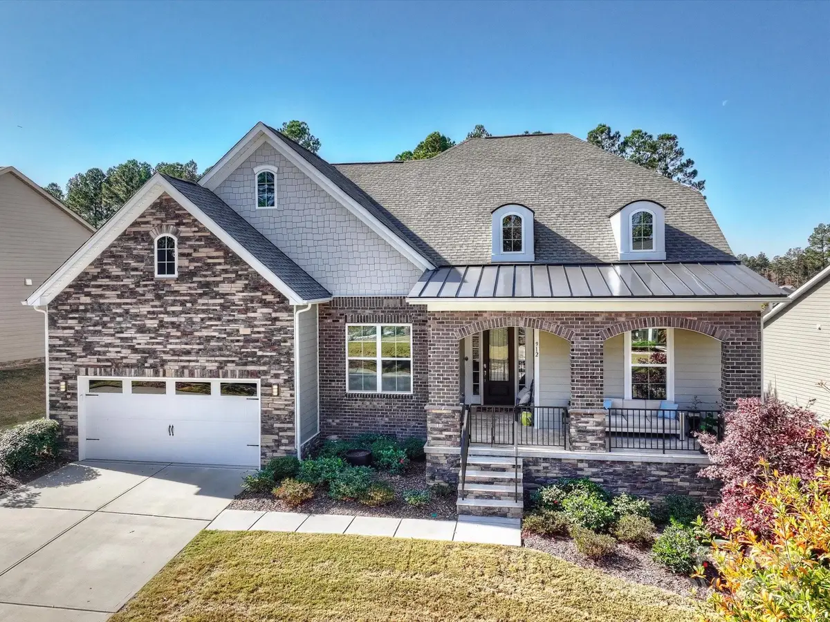 912 Raffaelo View, Mount Holly, NC 28120 - Image #1