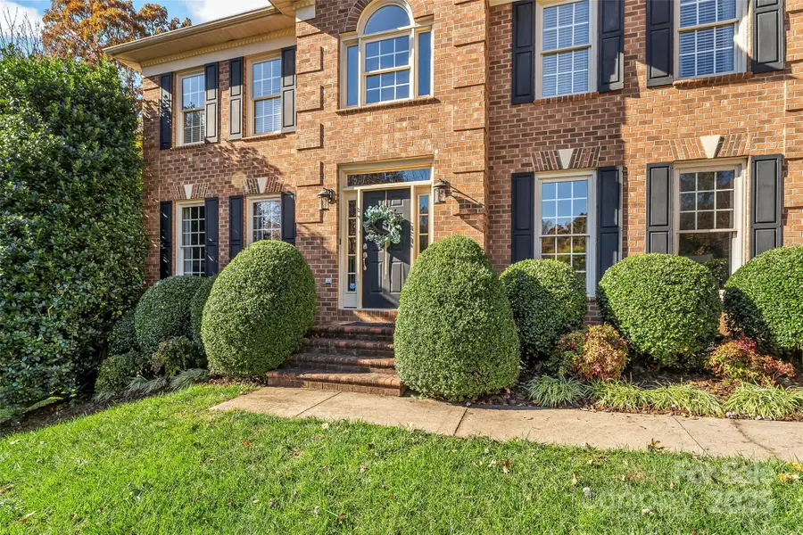 1131 38th Avenue Ne, Hickory, NC 28601 - Image #2