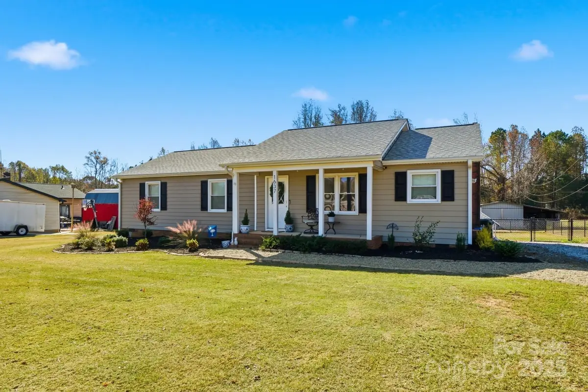 1637 Jim Mccarter Road N, Clover, SC 29710 - Image #1
