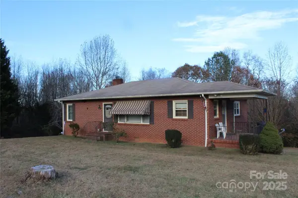 1761 Dearborn Street Extension, Morganton, NC 28655