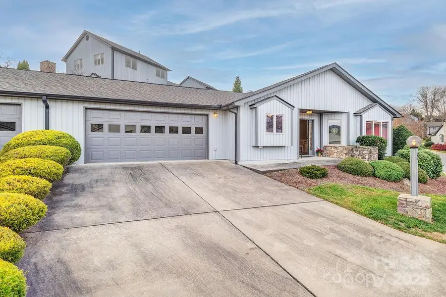 411 Kyfields Street, Weaverville, NC 28787 - Image #2