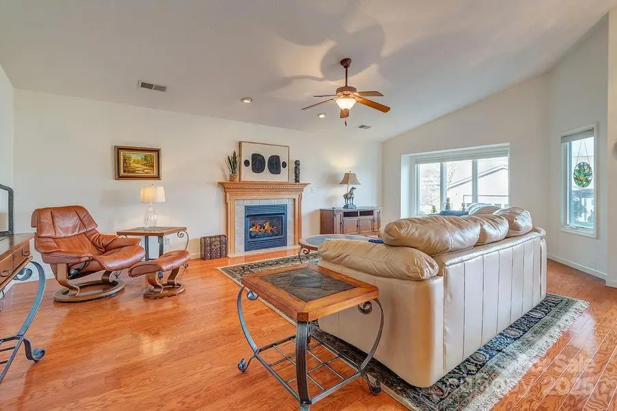 411 Kyfields Street, Weaverville, NC 28787 - Image #3