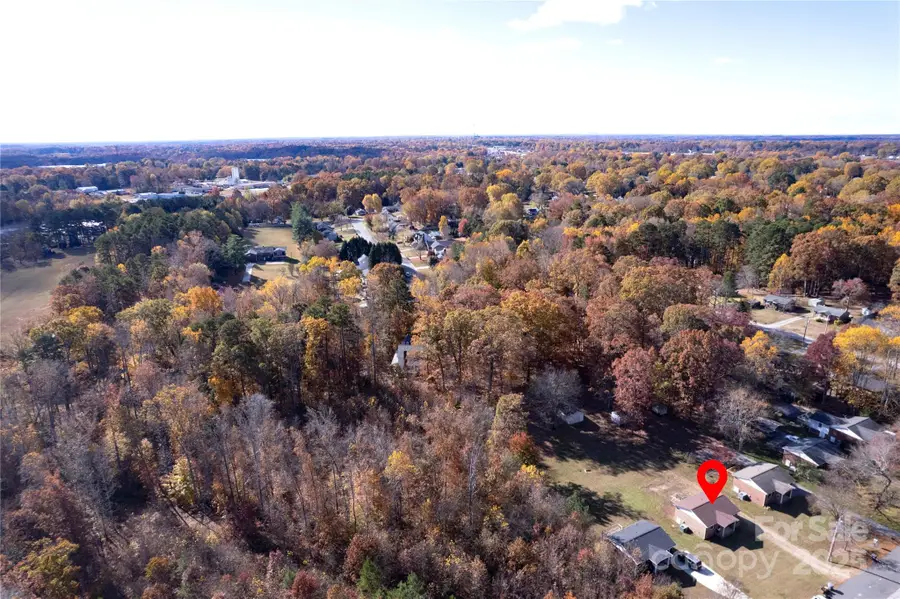 410 E Taylor Street, Landis, NC 28088 - Image #2