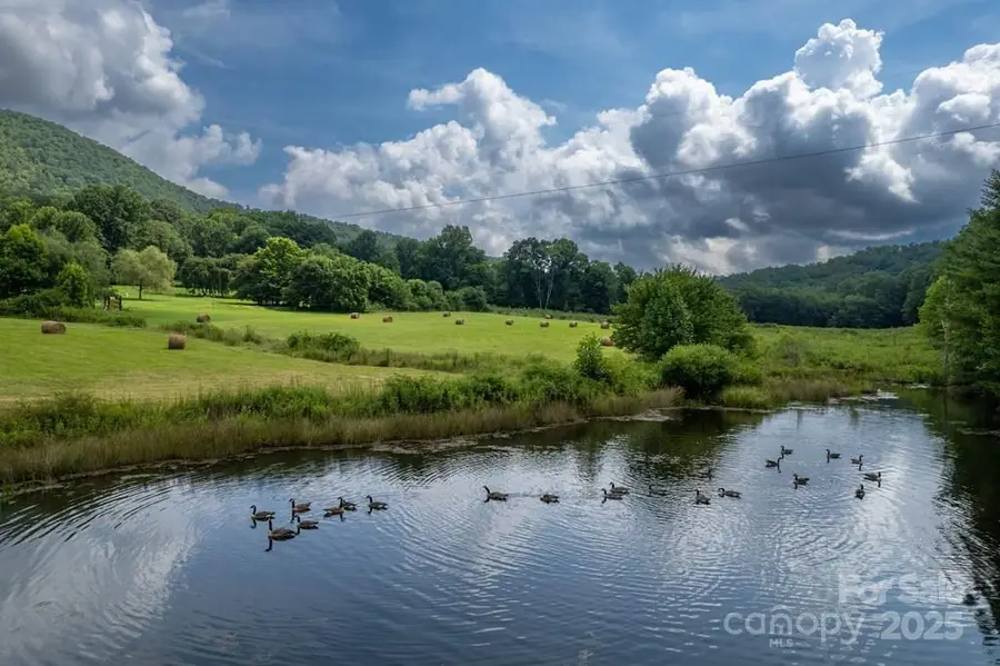 804 Ledbetter Road, Robbinsville, NC 28771 - Image #2