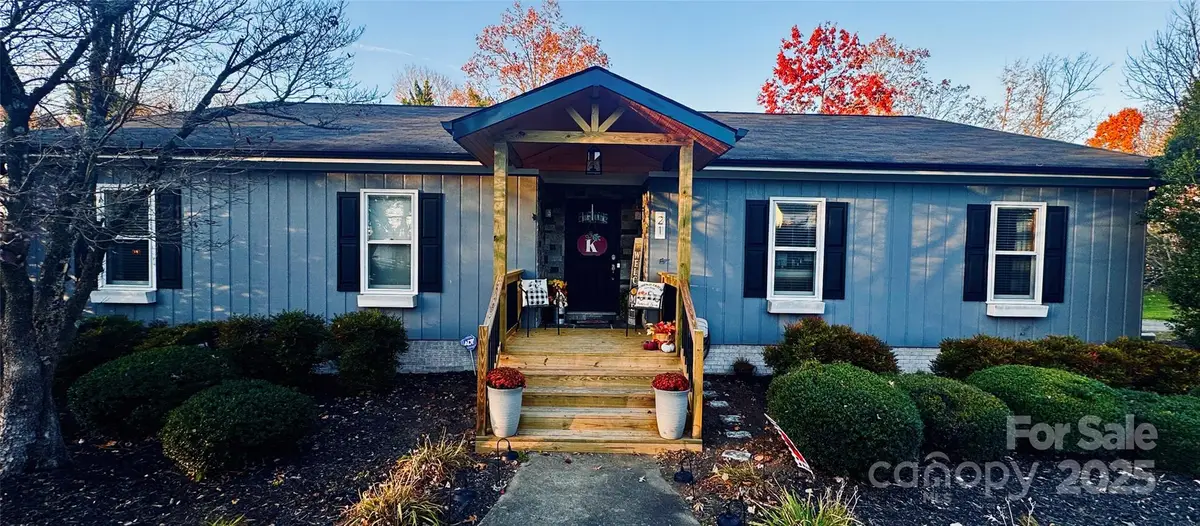 21 Eagle Drive, Taylorsville, NC 28681 - Image #1