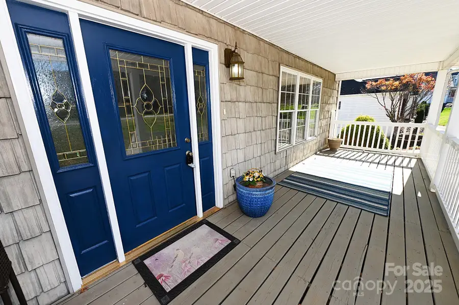 518 30th Avenue Circle Ne, Hickory, NC 28601 - Image #3