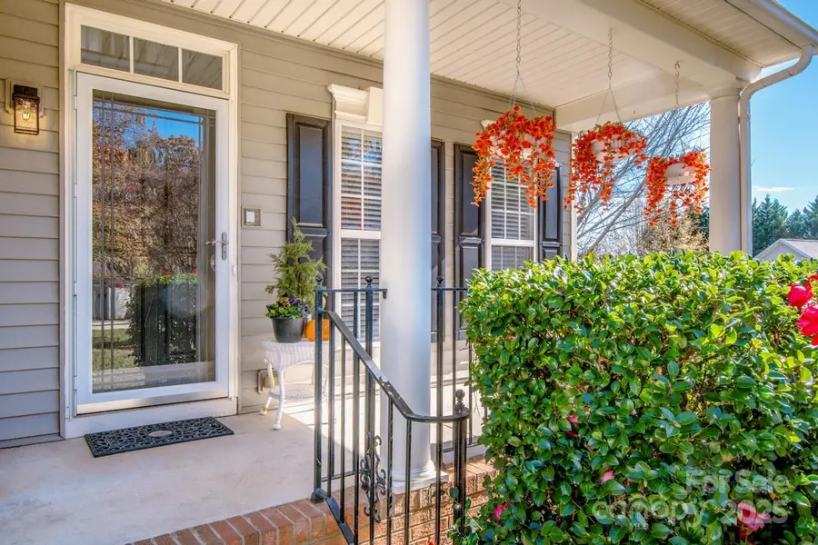 2344 Smith Cove Road, Denver, NC 28037 - Image #2