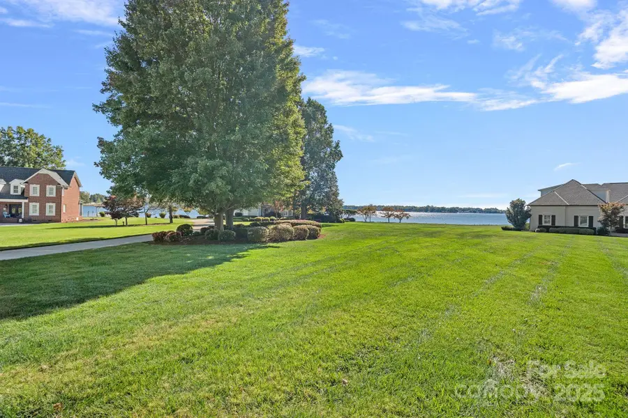 217 Westpaces Road, Mooresville, NC 28117 - Image #3