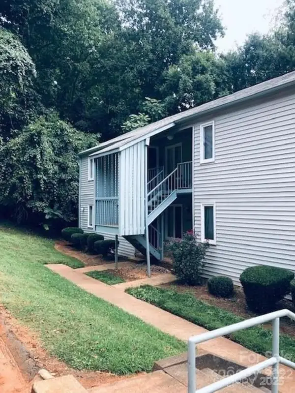 2014 Countrymens Court, Charlotte, NC 28210