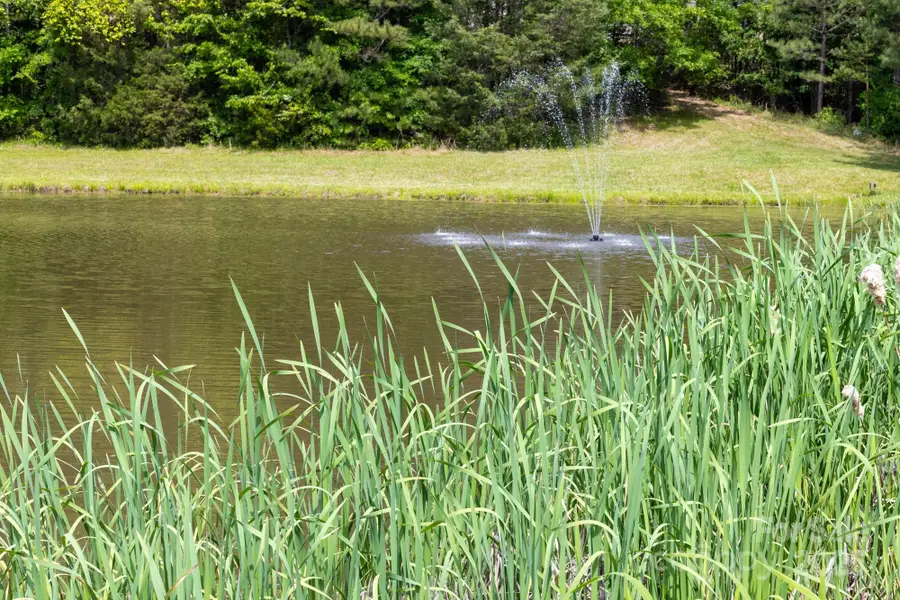 425 Krimminger Avenue Se, Concord, NC 28025 - Image #2