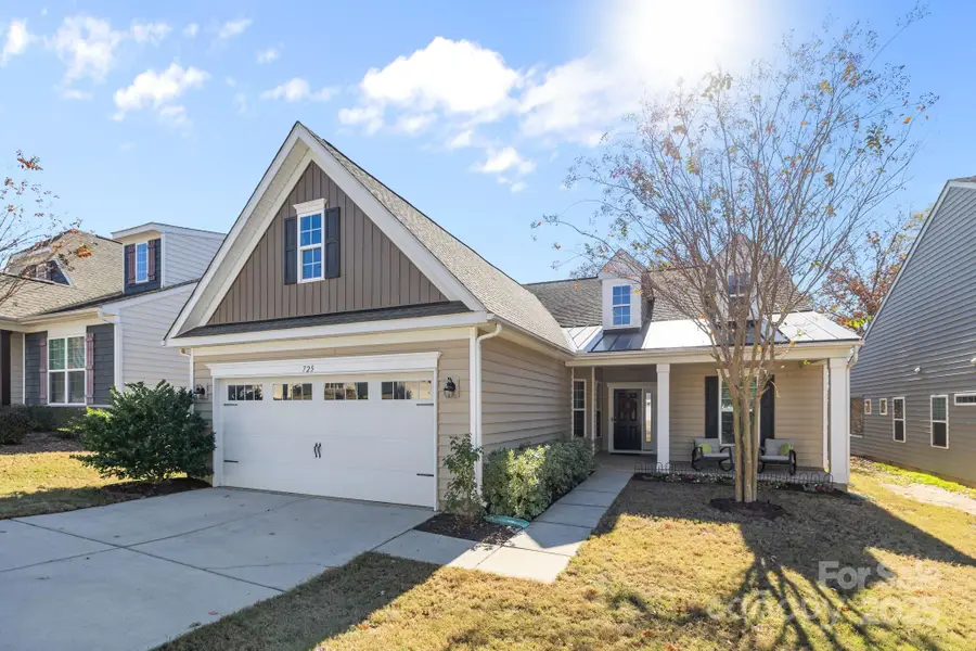 725 Bearcamp Way, Fort Mill, SC 29715 - Image #2