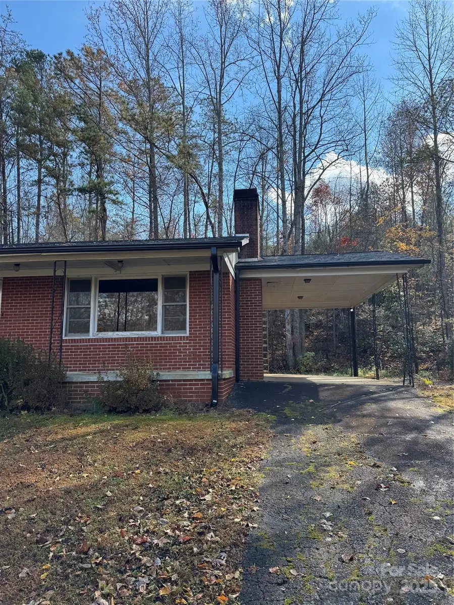5046 Old Linville Road, Marion, NC 28752 - Image #3
