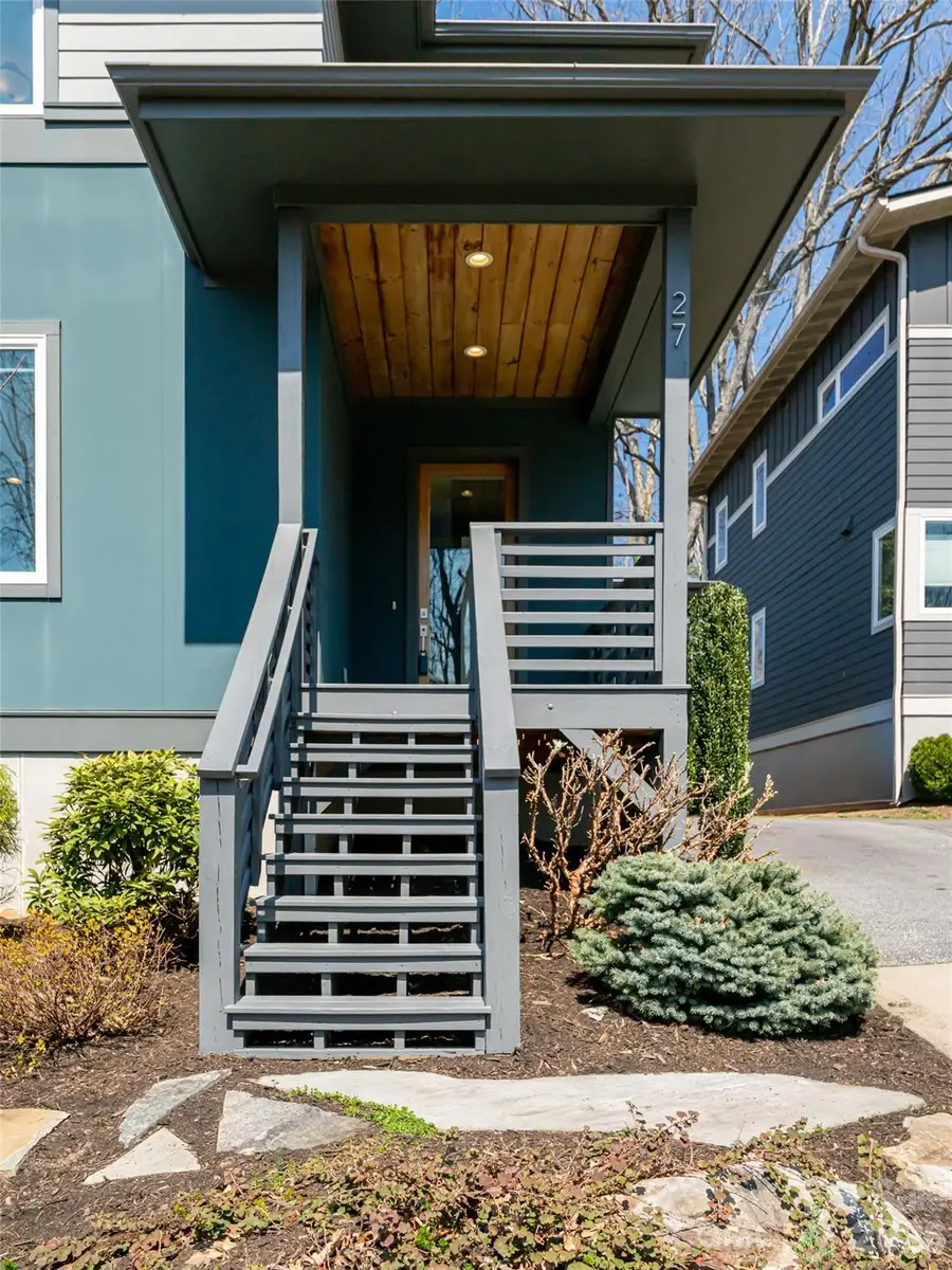 27 Mauricet Lane, Asheville, NC 28806 - #3