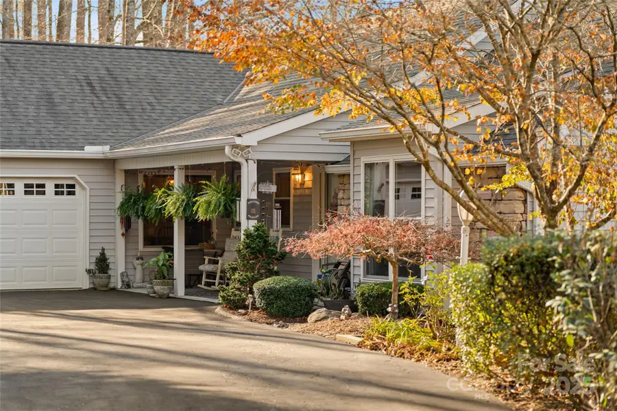 58 St Andrews Drive, Etowah, NC 28729 - Image #3