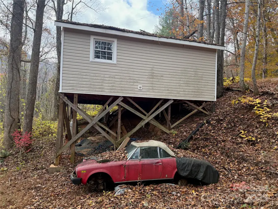 193 Sams Hill, Sylva, NC 28779 - Image #2