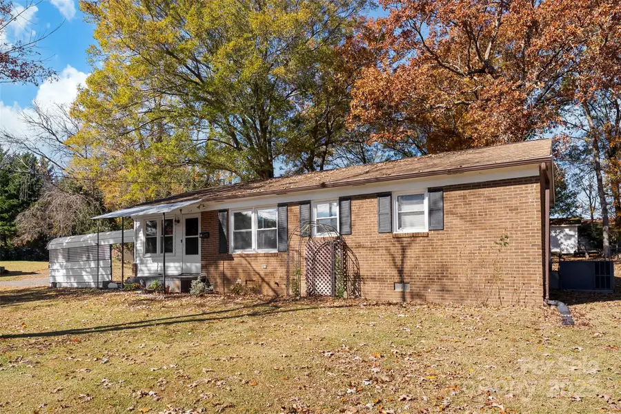 514 Hand Circle, Lowell, NC 28098 - Image #2