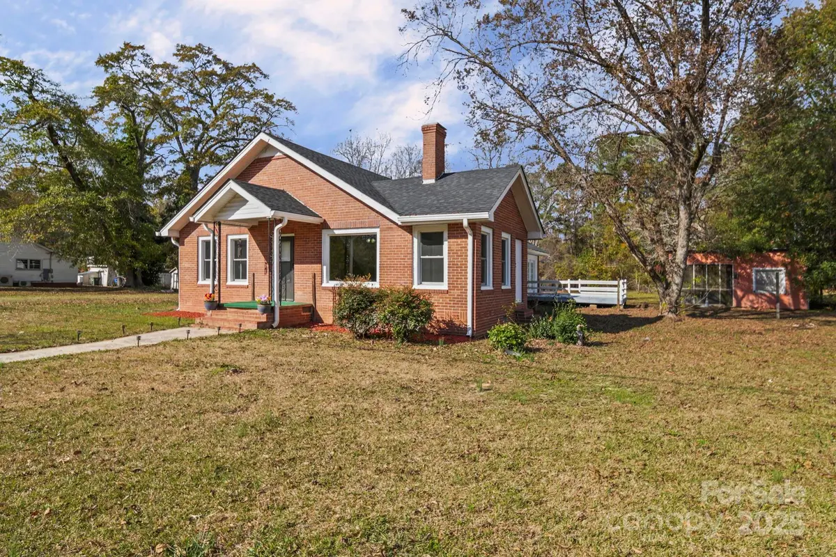 1709 Nc 109 Highway N, Wadesboro, NC 28170 - Image #1