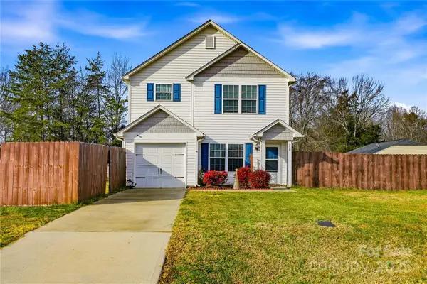 228 Hollybrook Court, Salisbury, NC 28147