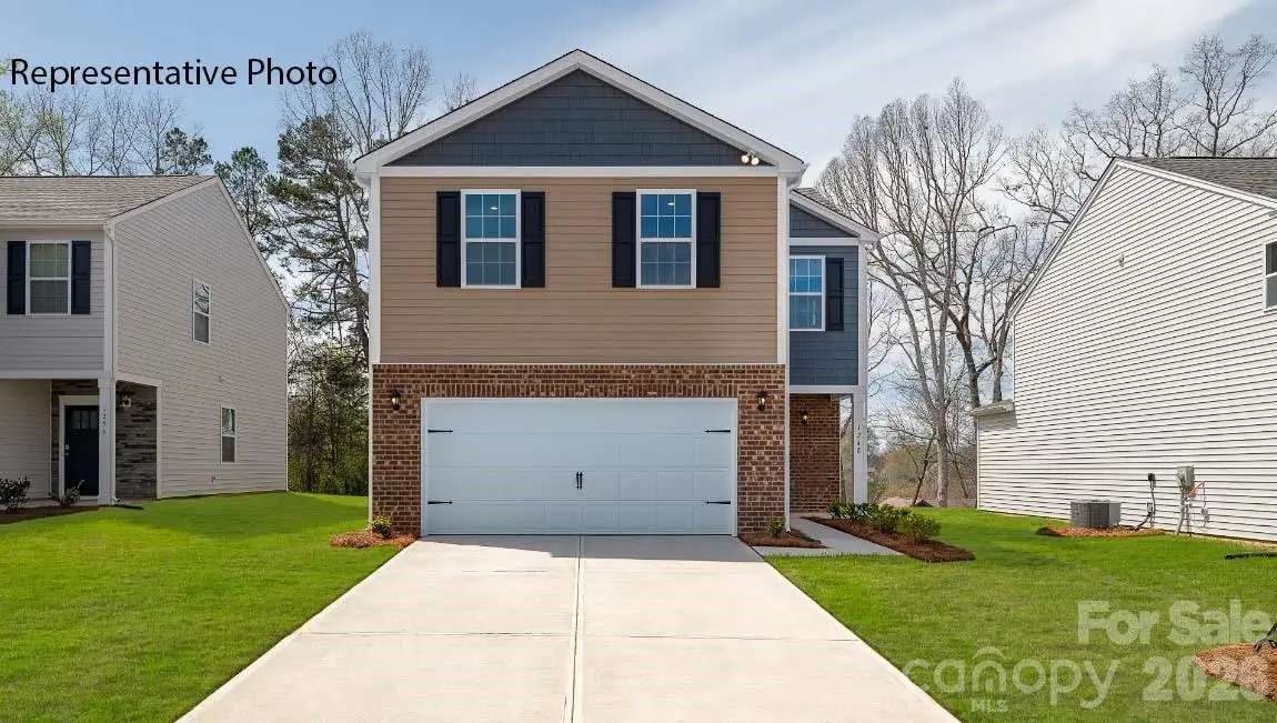 13141 Bristlehead Way, Charlotte, NC 28215 - Image #1