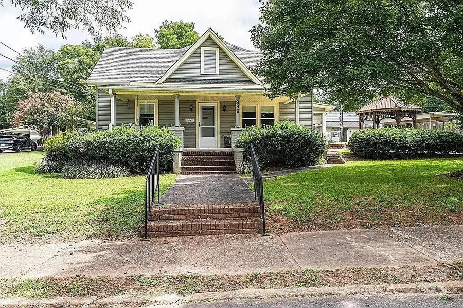 335 Harmon Street, Forest City, NC 28043 - Image #2