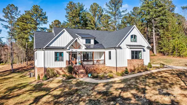 1394 Scenic Lane, Granite Falls, NC 28630