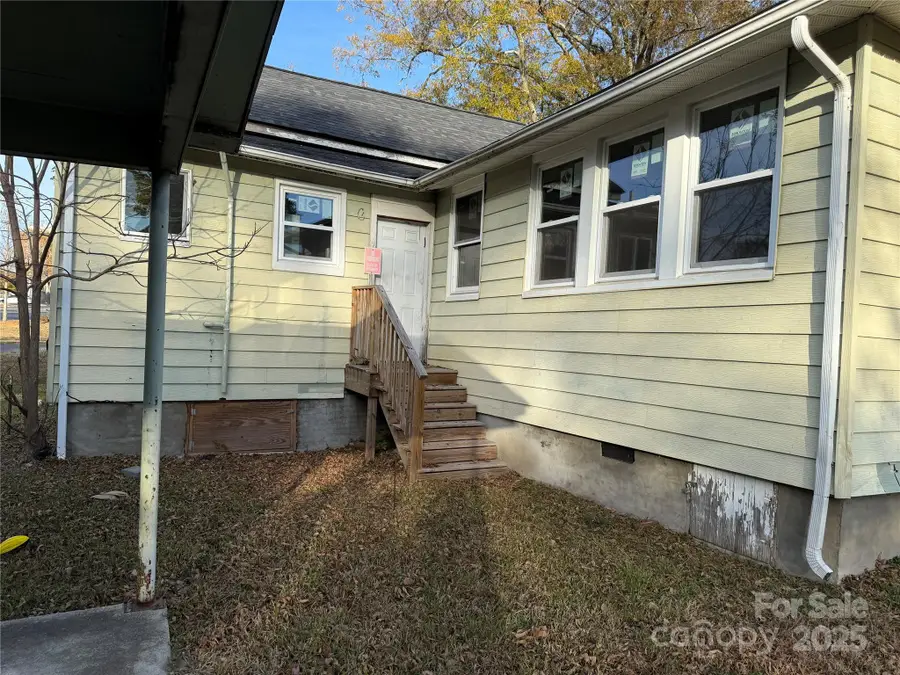 304 N Confederate Avenue, Rock Hill, SC 29730 - Image #3