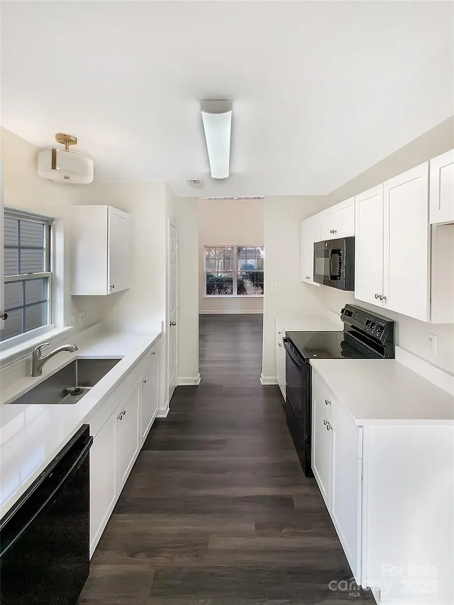 2220 Brandybuck Lane, Charlotte, NC 28269 - Image #2