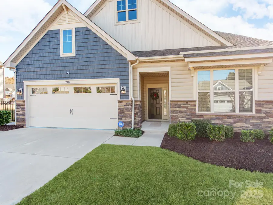 2412 Napa Valley Drive, Waxhaw, NC 28173 - Image #2