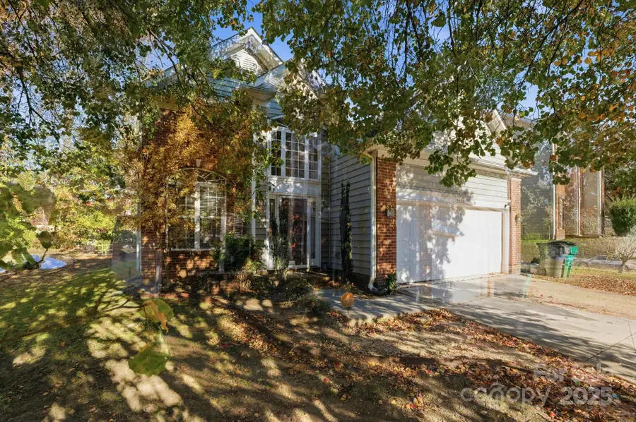 3820 Sipes Lane, Charlotte, NC 28269 - Image #2