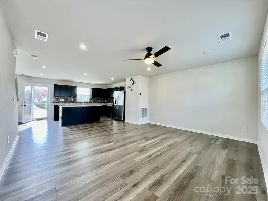 110 Weymouth Avenue, Troutman, NC 28166 - Image #3