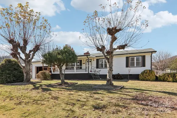 100 Hyatt Street, Waynesville, NC 28786