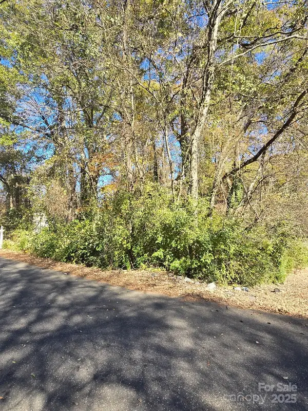 420 Killian Avenue, Mount Holly, NC 28120