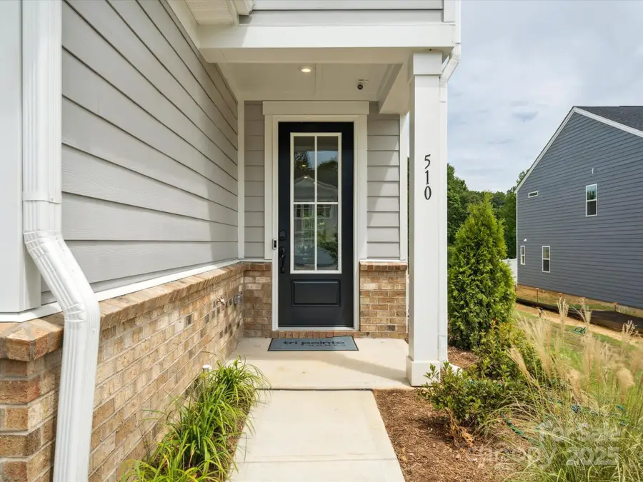 619 Webster Lane, Cramerton, NC 28032 - Image #2