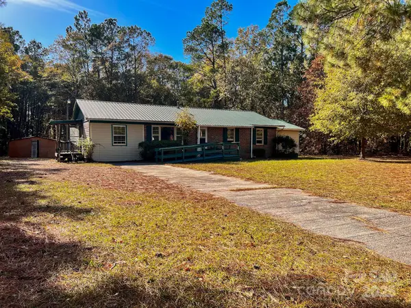 405 W Inwood Street, Bethune, SC 29009