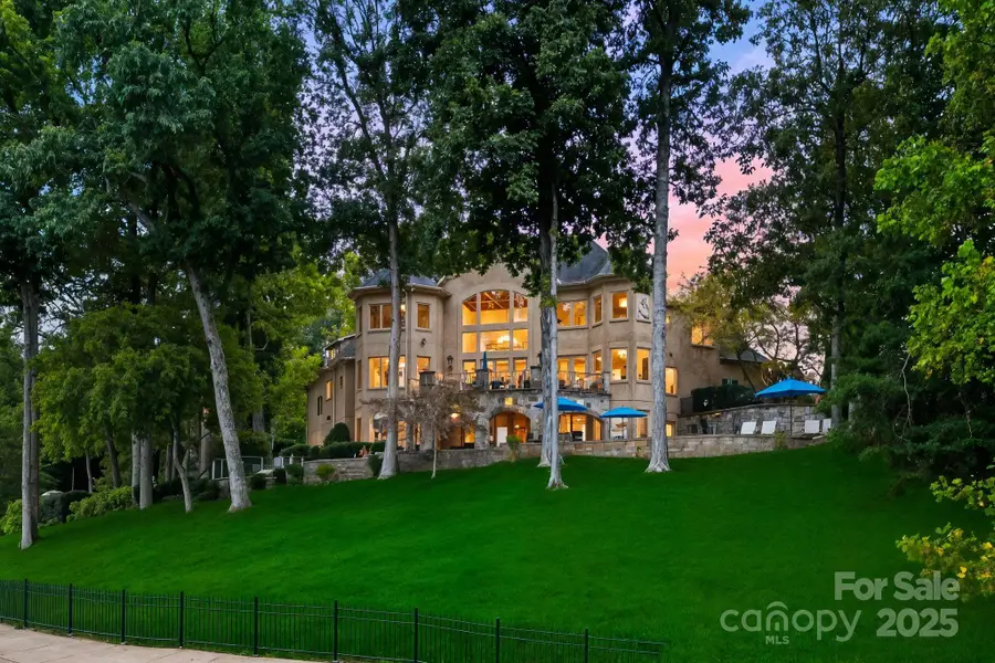 115 Emerald Point Lane, Mooresville, NC 28117 - Image #2