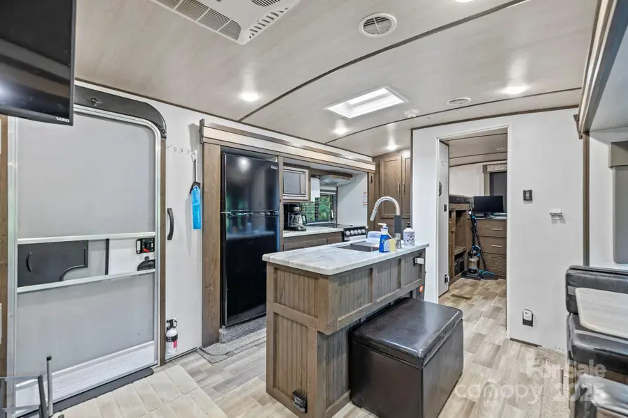 394 Doves Way, Lake Lure, NC 28746 - Image #2