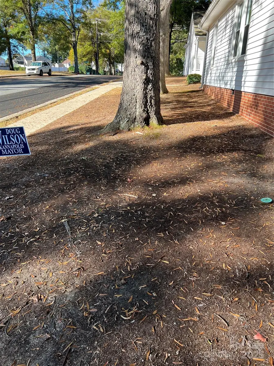 303 E 10th Street, Kannapolis, NC 28083 - Image #3