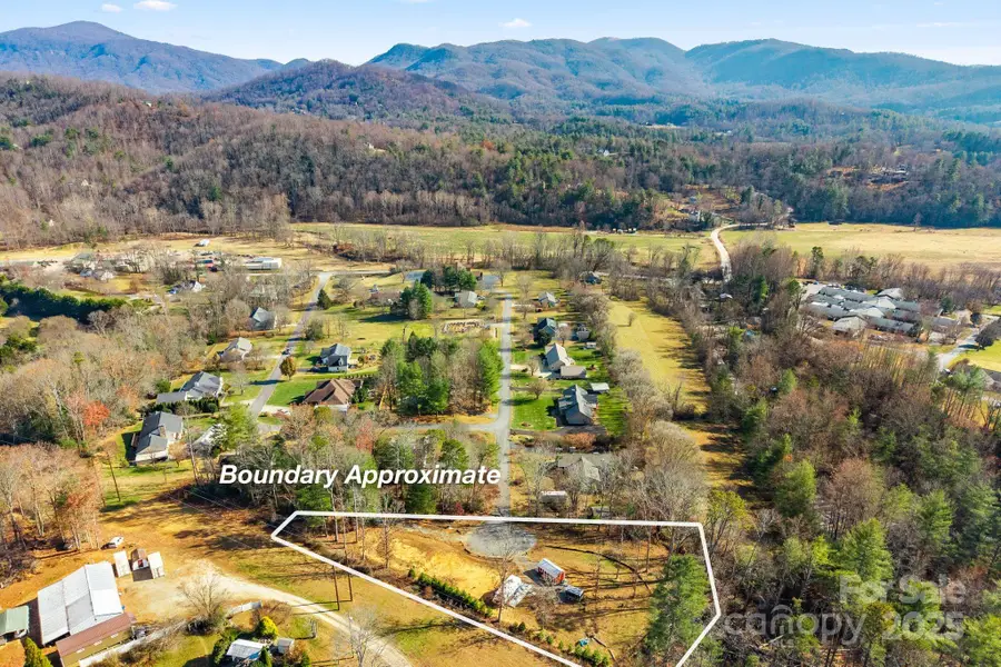 31 Cane Creek Circle #21, Fairview, NC 28730 - Image #2