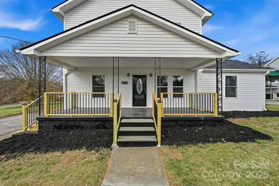 47 E Main Street, Marion, NC 28752 - Image #3