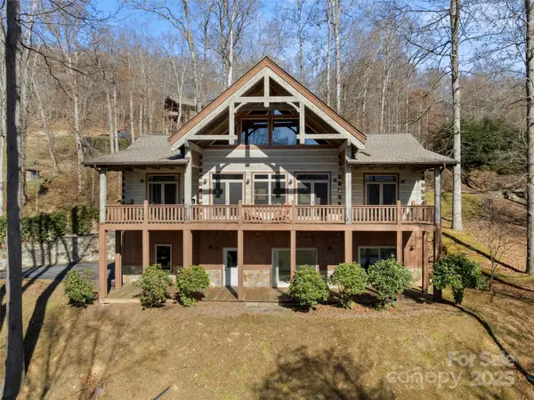 170 Cradling Cove, Waynesville, NC 28785
