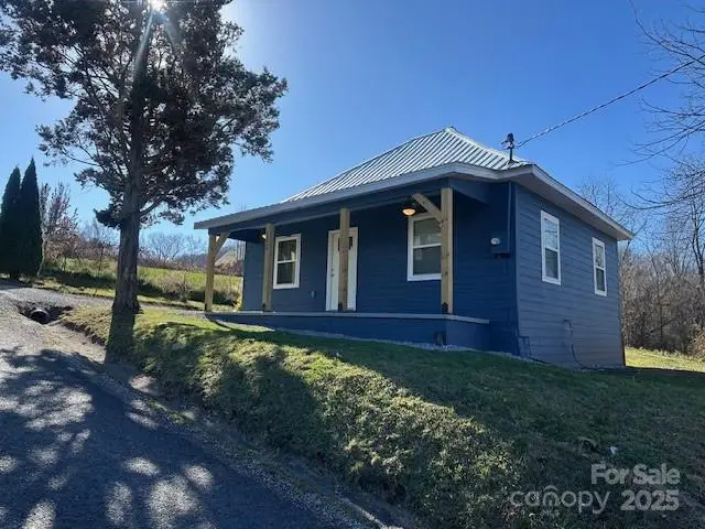 1224 Phillipsville Loop, Canton, NC 28716 - Image #1