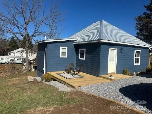 1224 Phillipsville Loop, Canton, NC 28716 - Image #2