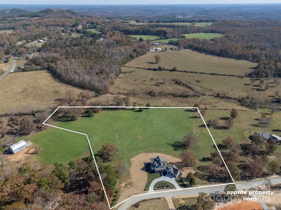 297 Mountain Meadows Lane #7, Tryon, NC 28782 - Image #3