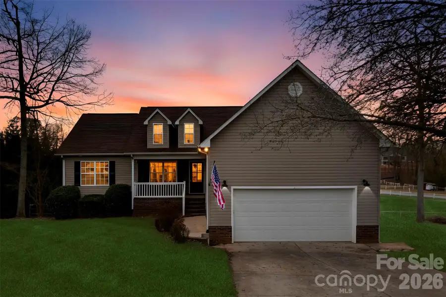 401 Heather Glen Lane, Belmont, NC 28012 - Image #2