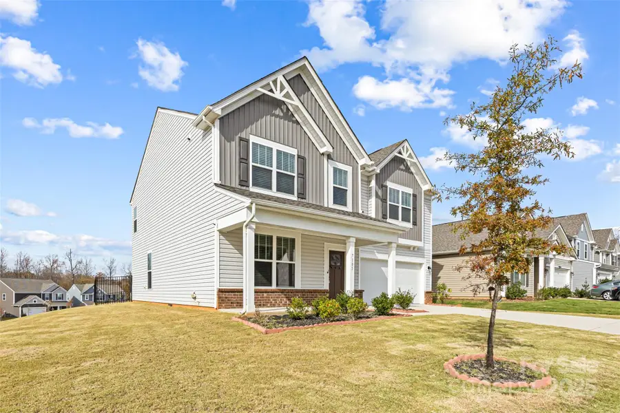 7105 Wheyfield Drive, Charlotte, NC 28215 - Image #2
