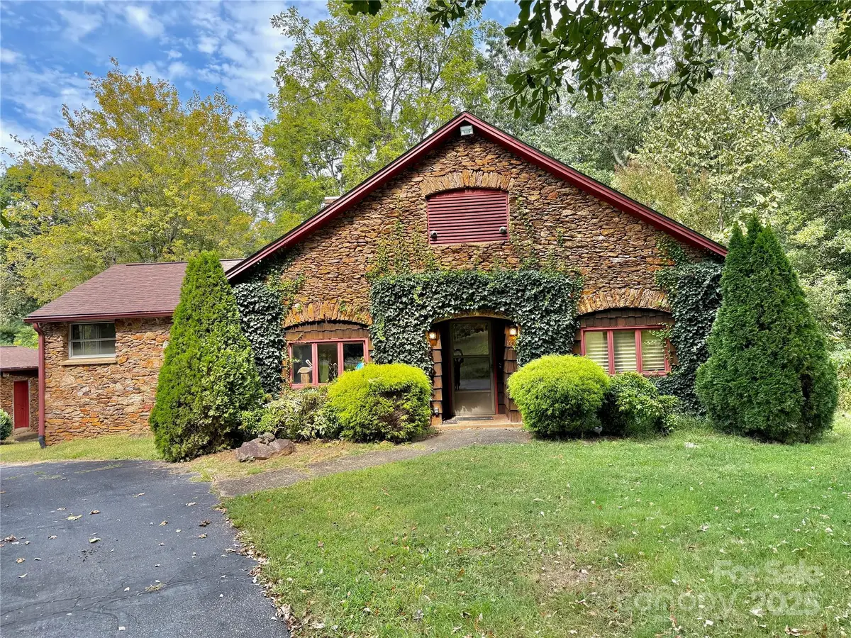 1606 Main Street E, Valdese, NC 28690 - Image #1