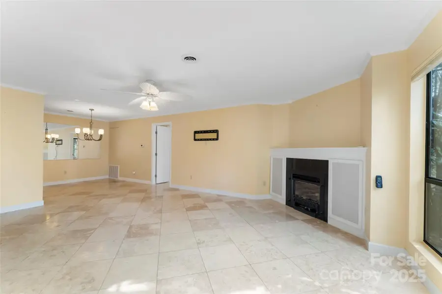 55 Ravencroft Lane, Asheville, NC 28803 - Image #3