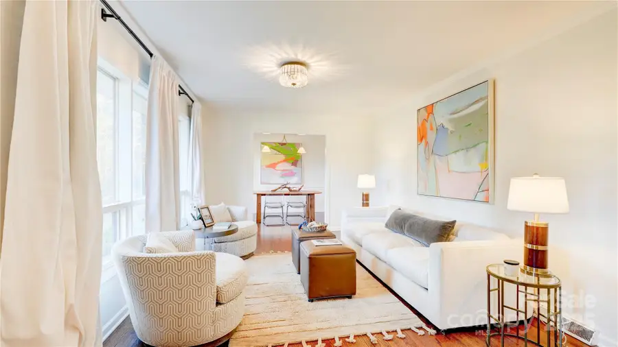 7044 Burlwood Road, Charlotte, NC 28211 - Image #3