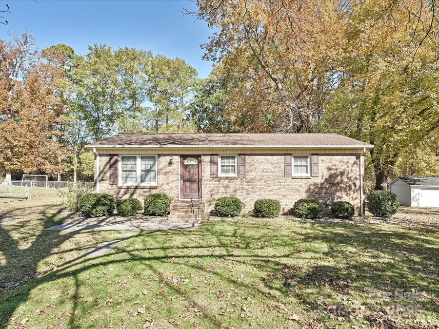 117 Sunset Lane, Bessemer City, NC 28016 - Image #2
