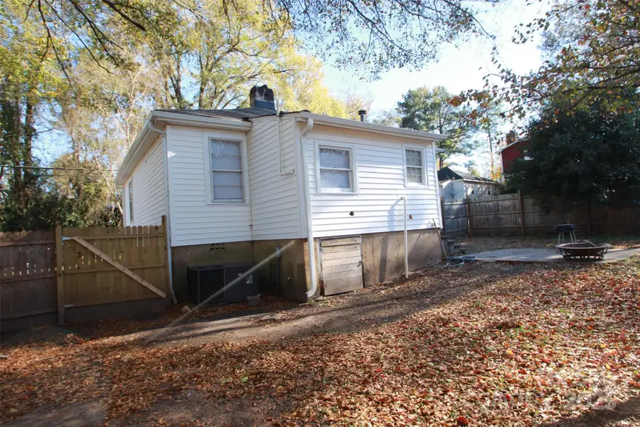 206 Frances Street, Clover, SC 29710 - Image #3